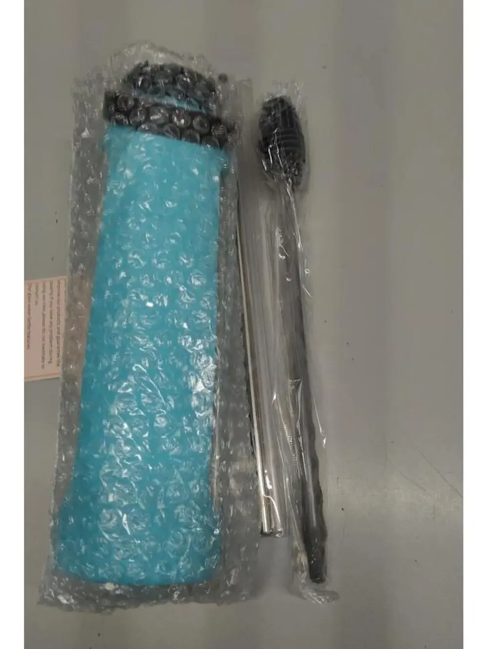 FULBEVY 32 oz Glass Water Bottles 2 Lids